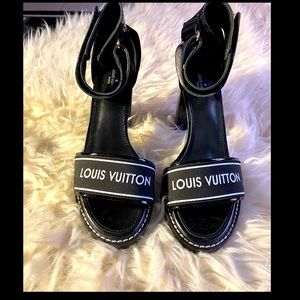 Black & White LV Star Trail Sandals